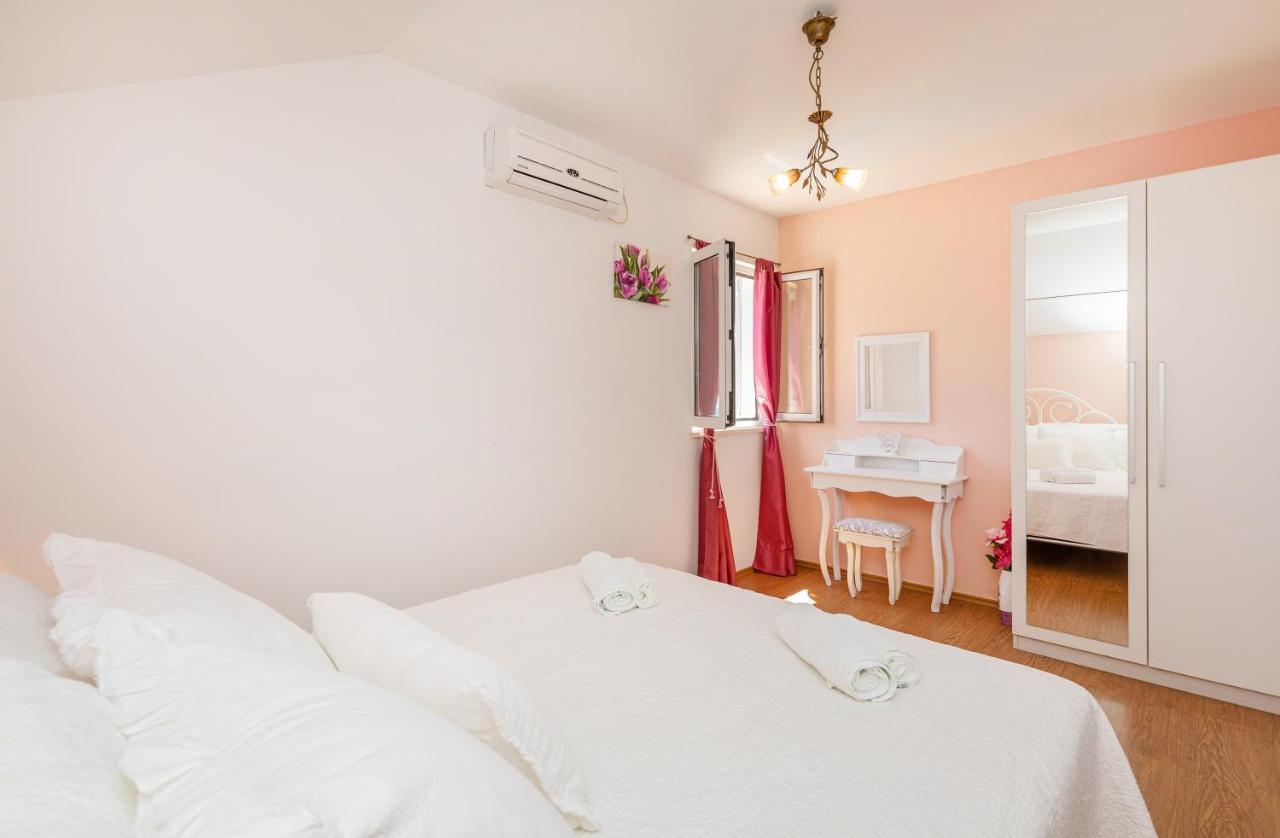 Apartments Bralovic Орасац Екстер'єр фото